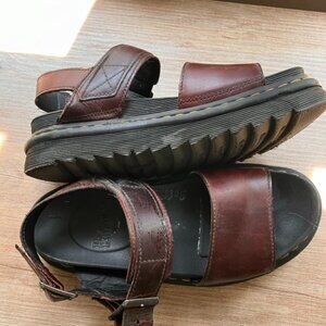 Dr. Martens Voss Sandal